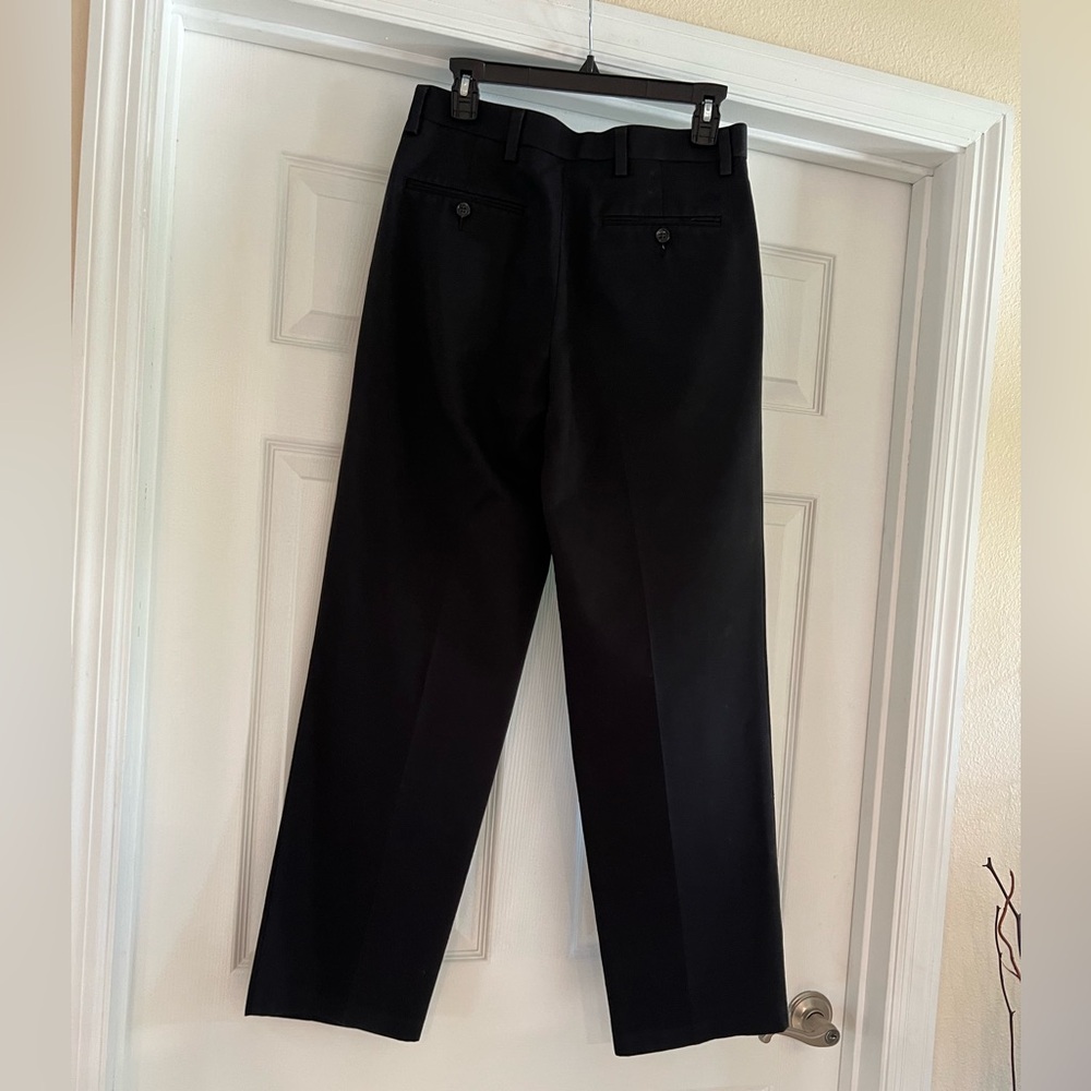 Dockers Classic Black Pleated Dress Pants for Men